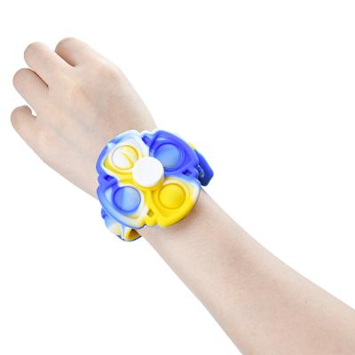 China Funny Educational Push Silicone Fidget Spinner Toy It's Sensory Fidget Toy Kids Autism Snap Poping Bracelet Fidget Spinner for sale