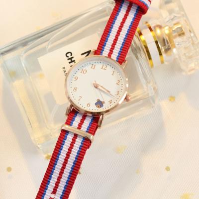 China Automatic Date Women Watches Fashion Simple Slim Women Watch Luxury Quartz Wrist Watch for sale