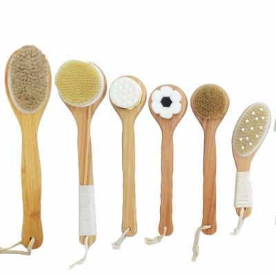 China EXFOLIATE Long Handle Bath Brushes Bamboo Body Exfoliating Cleaning Brushes Pour Exfoliating Bamboo Wood Scrubber for sale