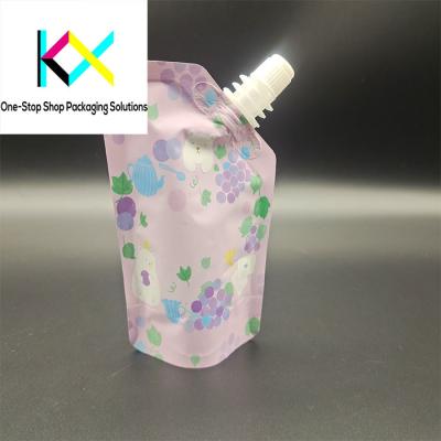 China 100 ml 250 ml 300 ml 500 ml 1 L Digitaal Gedrukt Sap Vloeibare Hoek Spout Pouch 8,6 mm spout Te koop