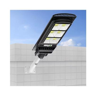 China Courtyards Waterproof 50W 100W 150W Energy Saving Integrated Power Led Lamp Outdoor Solar Street Lights for sale