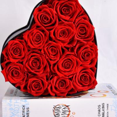 China 100% Natural Fresh Flower Mother's Day Women's Day Gifts Cardboard Long Lasting Flowers Real Rose Romantic Eternal Preserved Heart Box Set for sale