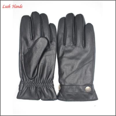 China Simple Fashion Mens Real Sheepskin Gloves With Leather Belt And Button for sale