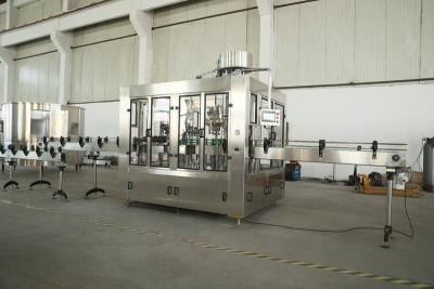 China Machine van het de Capsuleermachine Monobloc Flessenvullen van de Rinservuller voor Vloeibaar Drank/Wijn/Bier Te koop