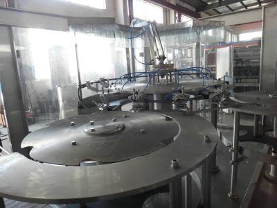 China De roterende Drinkwater Automatische het Vullen Machine voor Plastic Glasflessen/kan Te koop