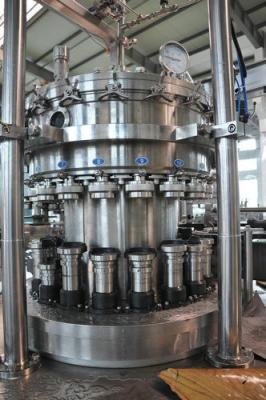 China Douane Pop Vloeibare het Vullen Machine, de drank van de Sodakola/Sap het Vullen Installatie door Pneumatische Controle Te koop