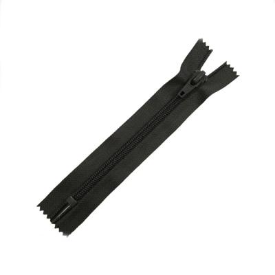 China Wholesale Low Price 3# 5# 8# Narrow Black Large Number Nylon Zipper Random Length End Nickel Free for sale