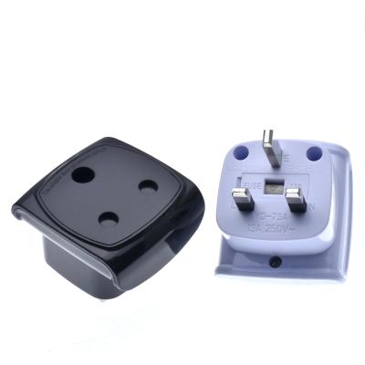 China Large Residential/General Purpose South African To UK Travel Adapter Plug 13A 250V South Africa AC Power Outlet Electrical Outlet for sale