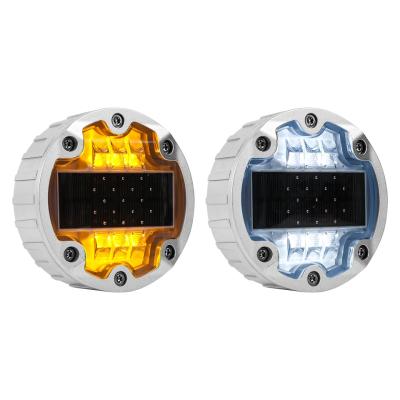 China 2PCS PER Side LED Solar Powered Road Reflector With Ultra Long Visibility Te koop