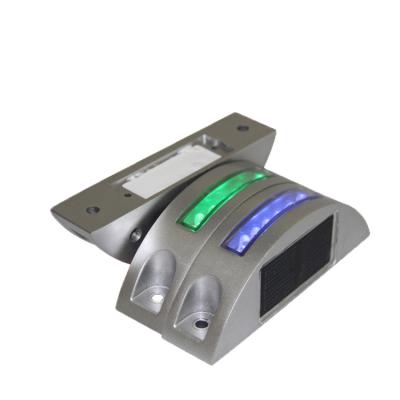 China Highway Solar  Powered LED Road Studs Solarlite Road Sutds  boat dock solar lights for sale