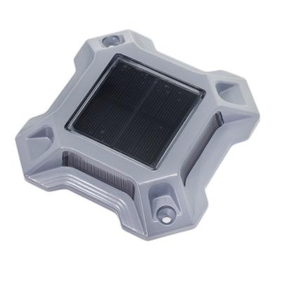 China 250MA Solar LED Garden Light Ni MH 500m Aluminum Reflecting Road Light for sale