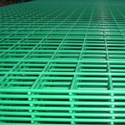 China Fence Mesh No-Climb 2x4 PVC Coated Welded Wire Mesh Panel for sale