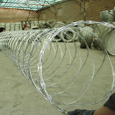 China Wire Razor Barbed Fence Wire for sale