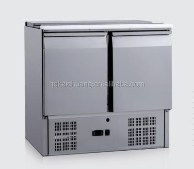 China 201/304 Stainless Steel Commercial Stainless Steel Foam Door Under Saladette Counter GN1/1 Fridge for sale