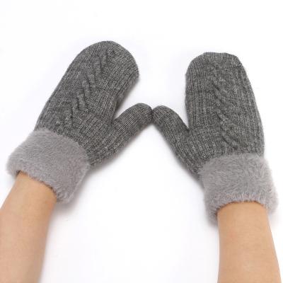 China Comfortable Women's Winter Solid Color Cute Finger Gloves Plus Warm Fleece Thickened Cold-proof Outdoor Riding Touch Screen Knitted Gloves for sale