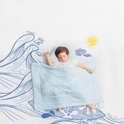 China 2022 New Design Recycled Bamboo Cooling Blanket Ice Silk Cooling Blanket For Kids for sale