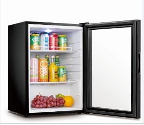 China Mini refrigerador dianteiro de vidro compacto/refrigerador dianteiro de vidro pequeno da bebida à venda