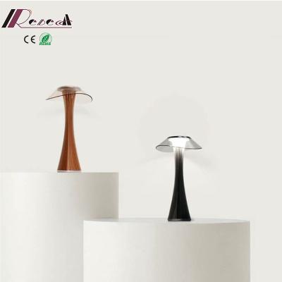 China 2021 Modern Amazon USB Rechargeable Touch Switch Wireless Portable Table Lamp For Hotel for sale