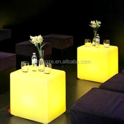 China Factory sale high quality waterproof remote control color changing led cube table for sale