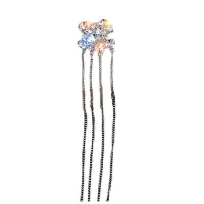 China New Rhinestone Winter Autumn ALLOY Bear Light Luxury Snap Brooch Pin Fringe Design Clothing Accessories Luxury Snap Pin Long for sale