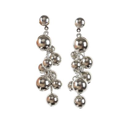 China Hyperbole Cecilia silver round bead advanced sense metal beaded earrings niche design entry lux exaggerated silver grape needle earrings for sale