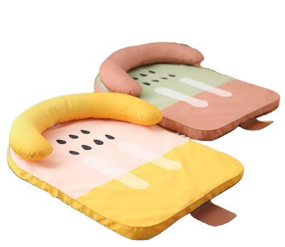 China Water Ice Stocked Design Cooling Cat Bed Ice Silk Cotton Luxury Dog Bed Dismountable Pet Bed With Pillow for sale