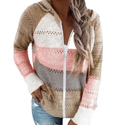 China Anti-Wrinkle Hoodie Sweaters Women Hand Knitted Sweaters For Women Color Block for sale