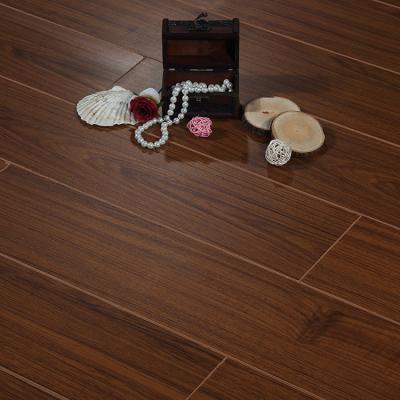 China Factory Supply Antistatic Natural Color European Oak Parquet For Bedroom Engineered Wood Flooring for sale