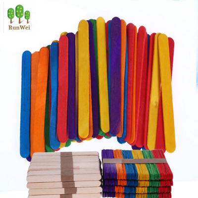 China Sustainable Wooden Ice Cream Sticks Customized Colorful Popsicle Stick And Ice Cream Stick for sale