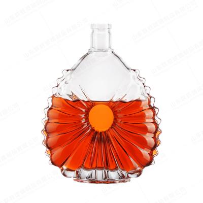 China Liquor Bottle Empty Clear Glass Wine Vodka Rum Brandy Whisky Bottle 750ml 1000ml for sale