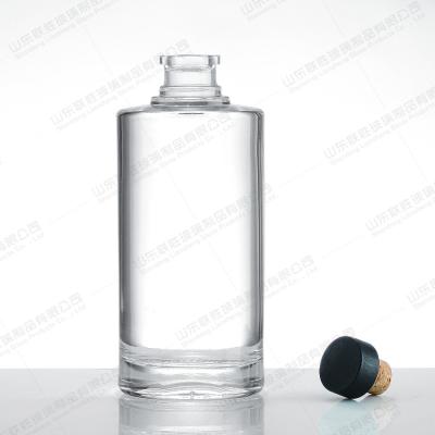 China Collar Material Glass Red Wine Bottle Empty 375ml l 500ml Whisky Wine Bottle with Cork for sale