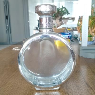 China Clear Edge Electroplated Silver Sparkling Round Empty Champagne Glass Bottle 500ml for sale