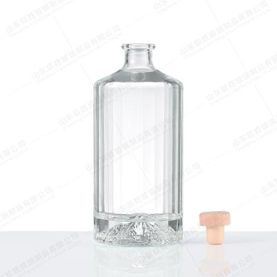 China 500ml 750ml Glass Decanter Wine Bottle for Beverage Drinking Milk Water Base Material for sale