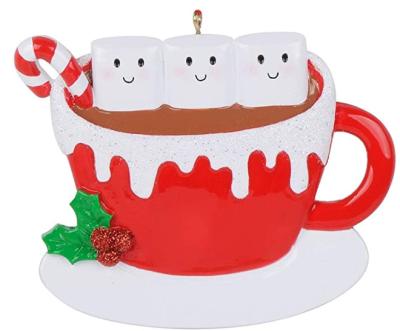 China 2021 Resin Family of 3 Personalized Marshmallow Cup Christmas Ornaments for sale