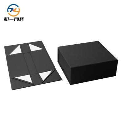 China Luxury Custom Logo Magnetic Closure Recycled Black Flat Foldable Paper Gift Boxes Printed Recycled Cardboard Packaging Materials for sale