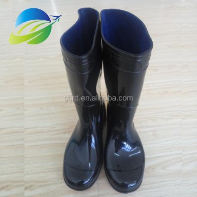 China Anti-static Black Anti-corrosion Oil Resistant PVC Safety Shorts Rain Boots Industrial Work Safety Shoes for sale