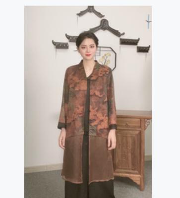 China Anti-Wrinkle Autumn Embroidery Silk Fabric Jacket Clothes Coats For Women for sale