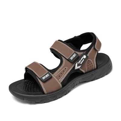 China 2022 Summer Wholesale New Breathable Casual Wear Outdoor Sandals Large Size Men's Sandals And Slippers Beach Shoes for sale