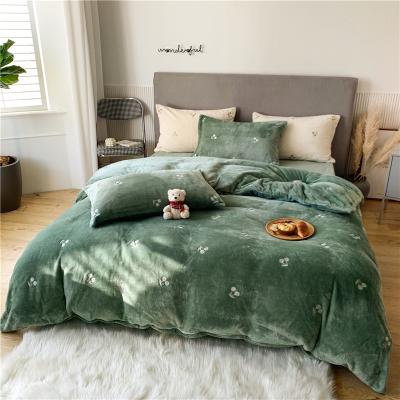 China High Quality Anti-static Sheet Pattern Plaid Bedding Set Duvet Cover Set Luxury Bed Sheets Bedding Sets for sale