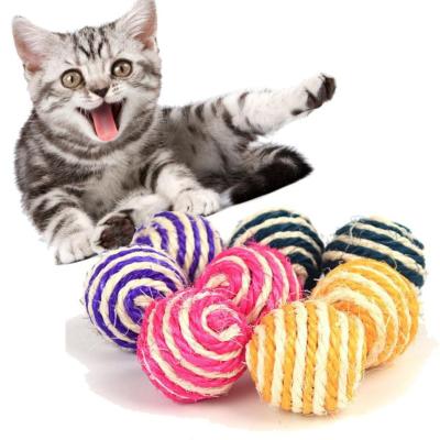 China Guangzhou Sustainable Wholesale Pet Multicolor Selection Of Sisal Balls For Cats for sale