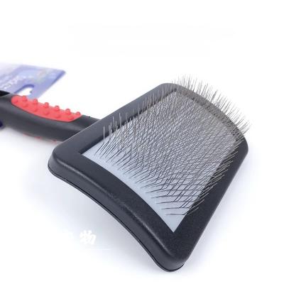 China 2021 Viable Practical High Quality Pet Grooming Slicker Brush Hand Silicone Pet Brush for sale