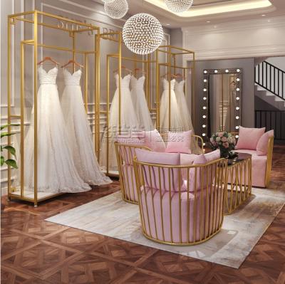 China Wedding dresses boutique display frame qipao dress floor rack store hanger iron display frame 88546 for sale