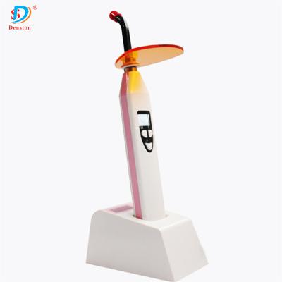 China Dental Regional Caries Detection Inductive Wireless Filling Dental Treatment Light Led Built In Good Quality Portable Dental Led Treatment Light for sale