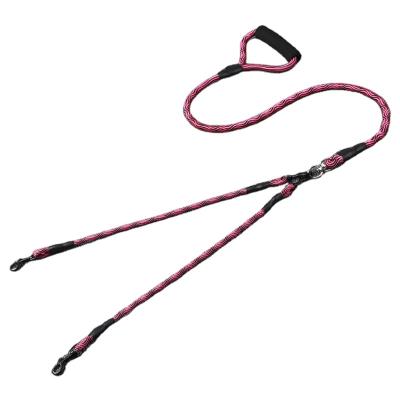 China SINHEO Dog Doubles Stocked Dog Leash Double Leash Shock Absorbing Highly Reflective Bungee Yarns for sale