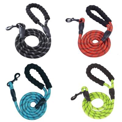 China Wholesale Large Dog Leash Nylon Reflective Rope Pet Stored Nylon Leashes Strong Overnight for sale