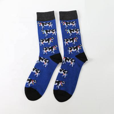 China Soft Crew Below the knee Jacquard Fashion Animal Bird Custom Men Bamboo Cotton Socks for sale