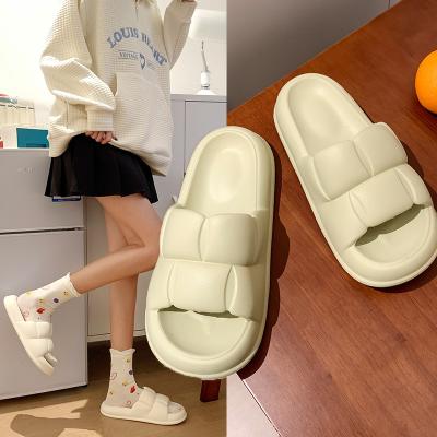 China Cushioning Eva Summer Slippers Breathable Large Size Beach Anti-Slippery Slippers For Women Outdoor Thick Soft Sole Mules Slides Slippers for sale