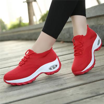 China Cushioning Knitting Women Casual Shoes Fashion Design Sports Breathable Air Cushion Bottom Shoes for sale