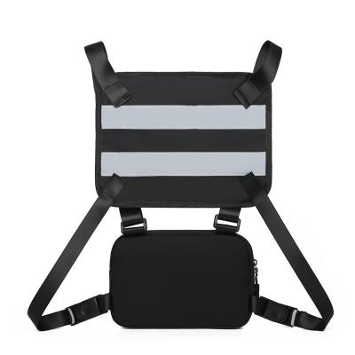 China Factory Price Men Waterproof Custom Nylon Chest Bags Front Pocket Fashion Men Chest Rig Bag With Reflective Back for sale