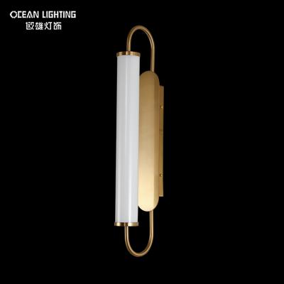 China Modern Led Wall Light Small Golden Glass Corner Luxury Nordic Indoor Modern Long Fixture for sale